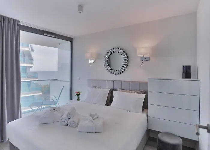 公寓 Wave & - Sea View B644 米兹多洛杰